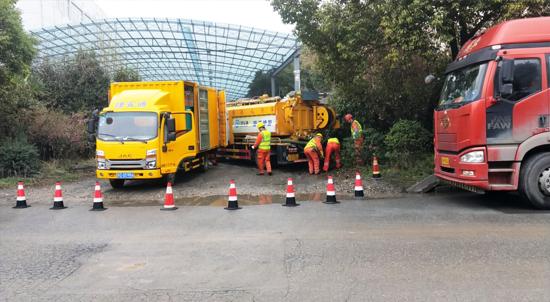 张港镇成区雨污水管网“四位一体”检测疏通项目